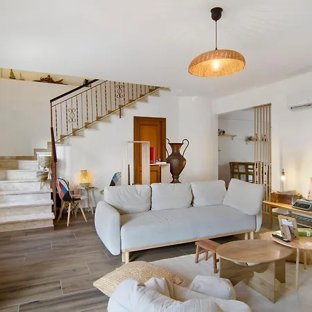 Domus Olea Eco Bio House Igloo Bed & Breakfast