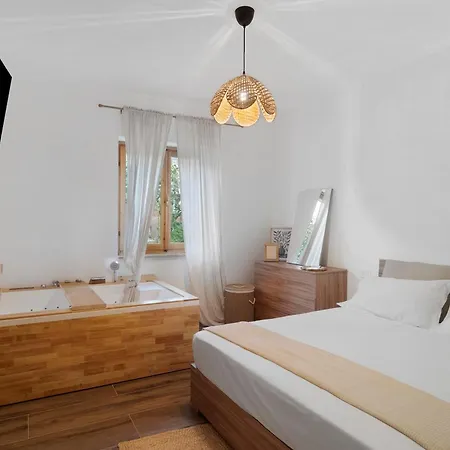 Domus Olea Eco Bio House Igloo Bed & Breakfast