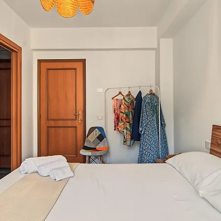 Domus Olea Eco Bio House Igloo Bed & Breakfast